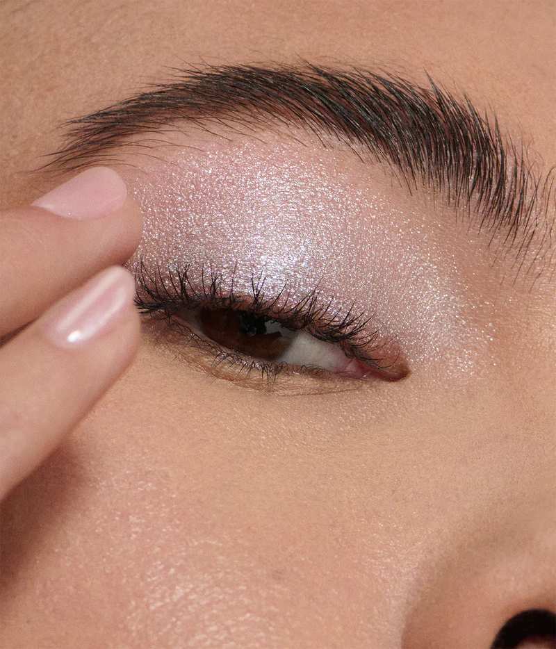 Pre-order: r.e.m beauty | starlet lustrous liquid eyeshadow
