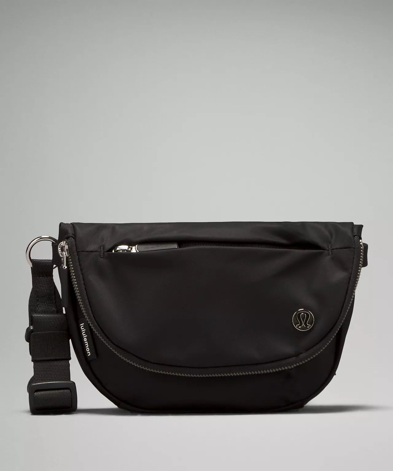 Lululemon | All Night Festival Bag
Micro 2L