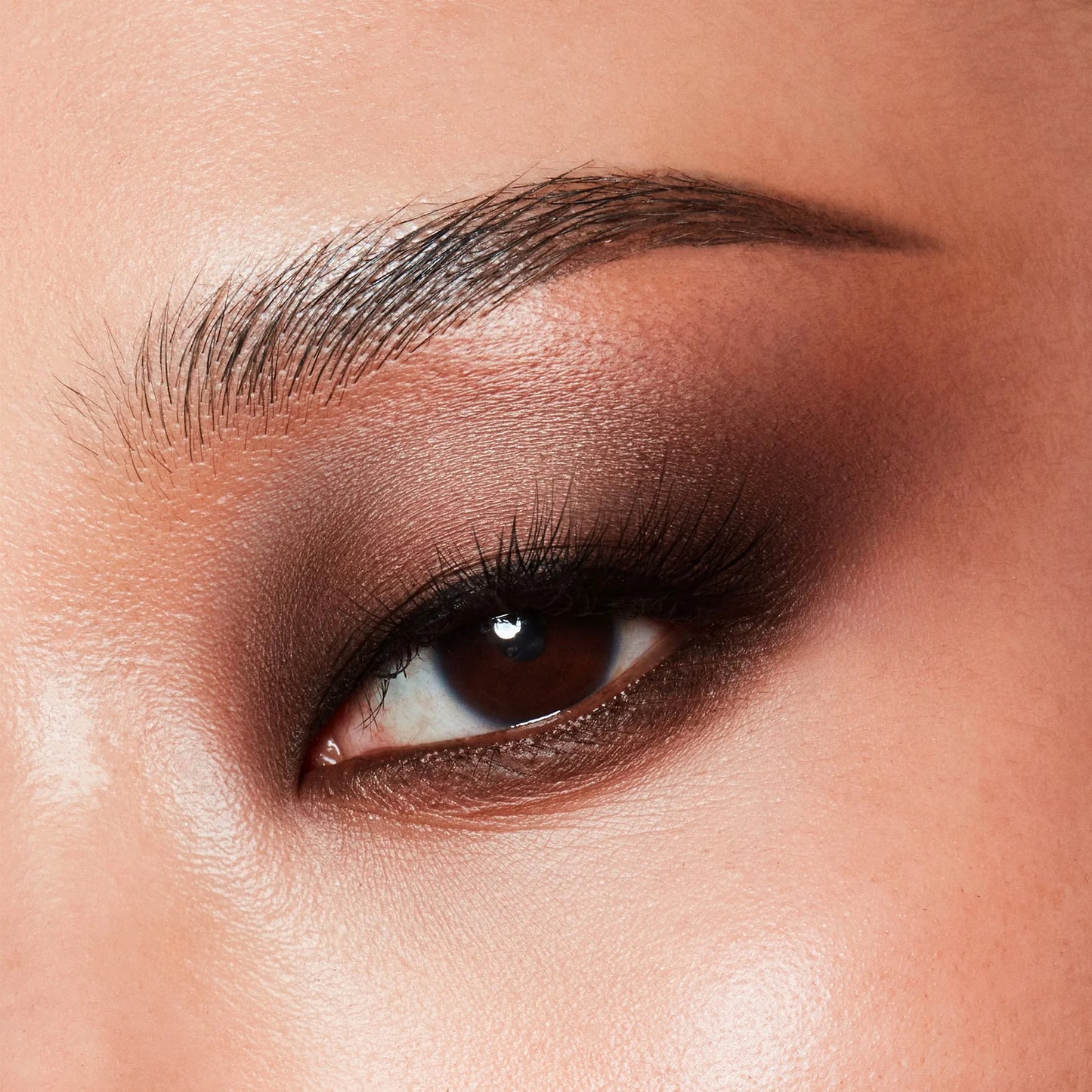 Pre orden: PATRICK TA | Matte Eyeshadow Palette | Major Dimension III