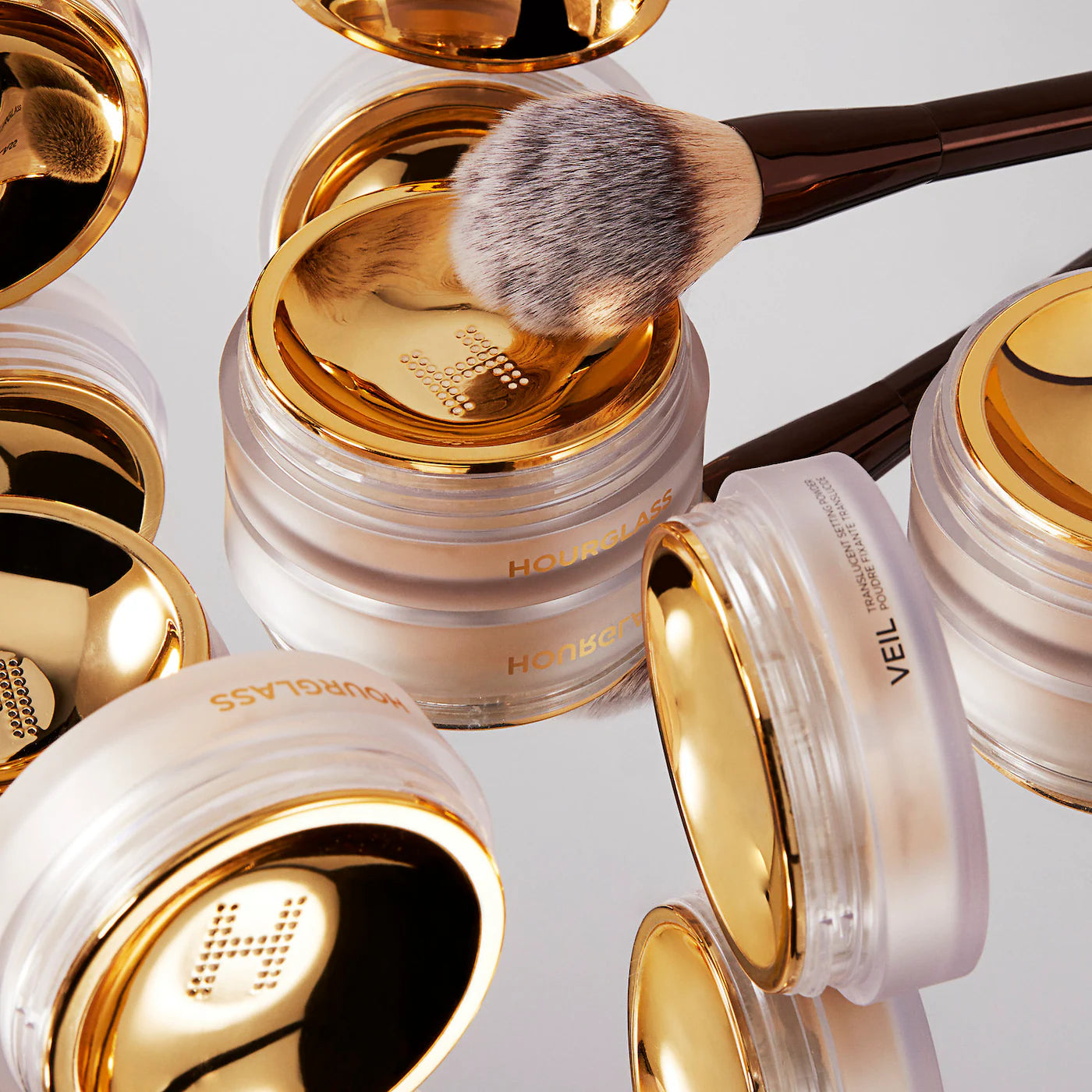 Pre-order: Hourglass | Veil™ Powder Brush