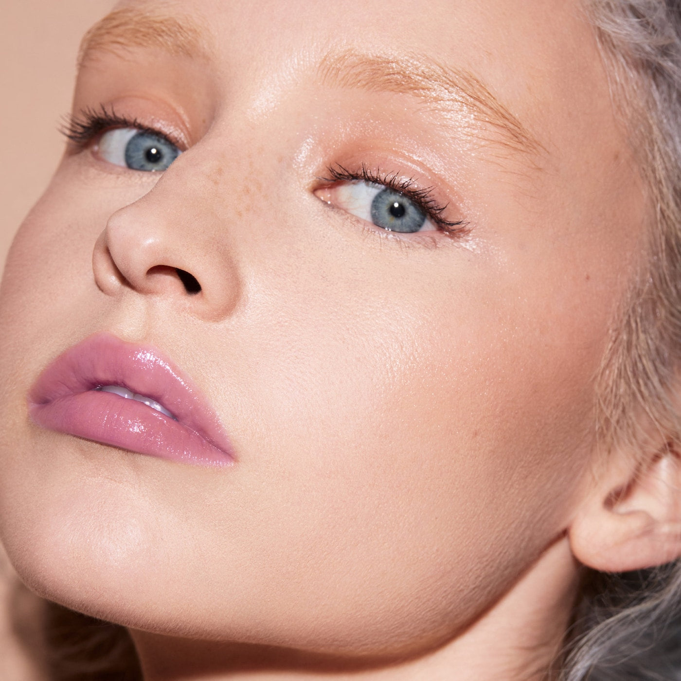 Pre orden: Fenty Beauty by Rihanna | Gloss Bomb Cream Color Drip Lip Cream