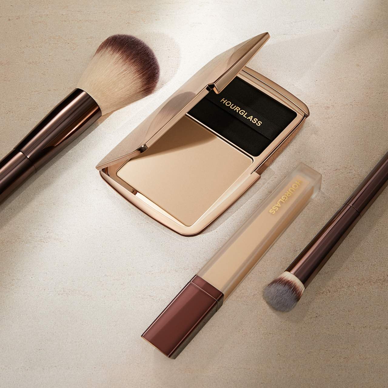 Hourglass | Vanish Airbrush Pressed Powder | Translucent Light - sheer cool beige