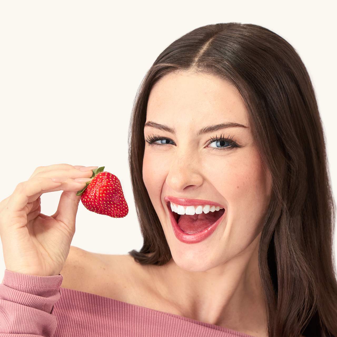 Pre orden: LYS Beauty | Speak Love Lip-Plumping Glossy Lip Balm