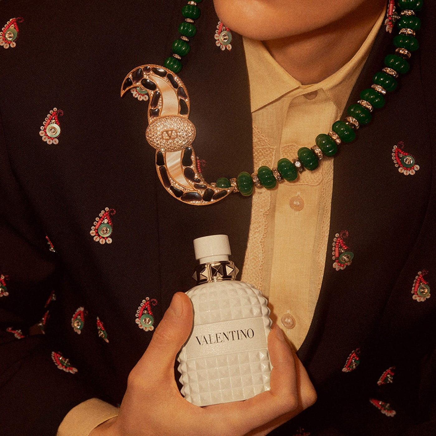 Pre-orden: Valentino | Born In Roma Uomo Rendez-Vous Ivory Eau de Toilette with Bergamot & Lavandin