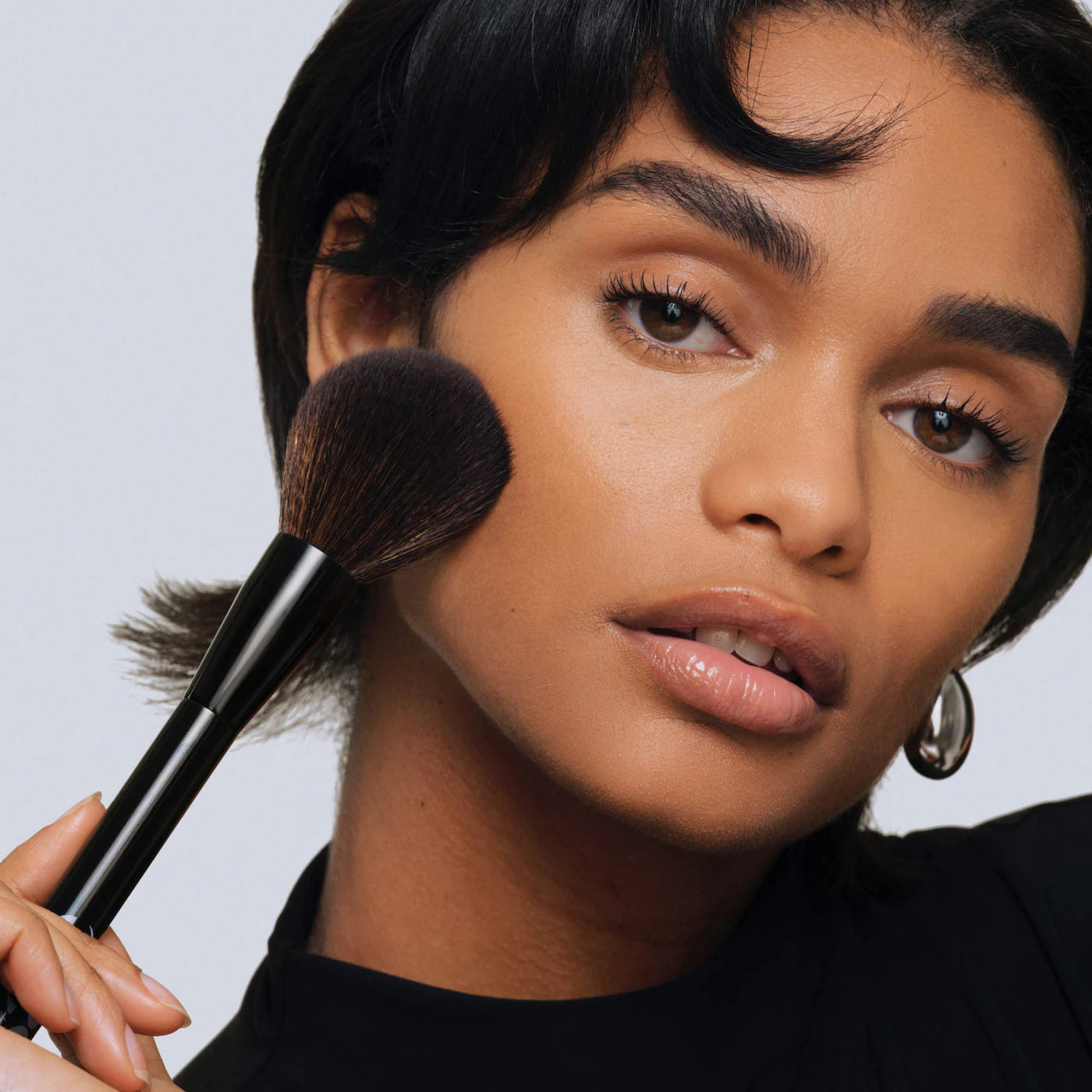 Pre-order: Saie | All-Over Powder Brush