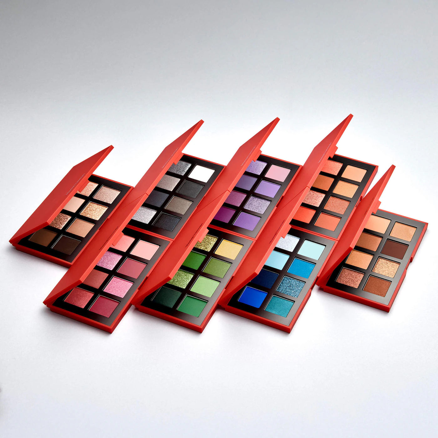Pre-orden: HUNG VANNGO BEAUTY | Color Story Eyeshadow Palette
