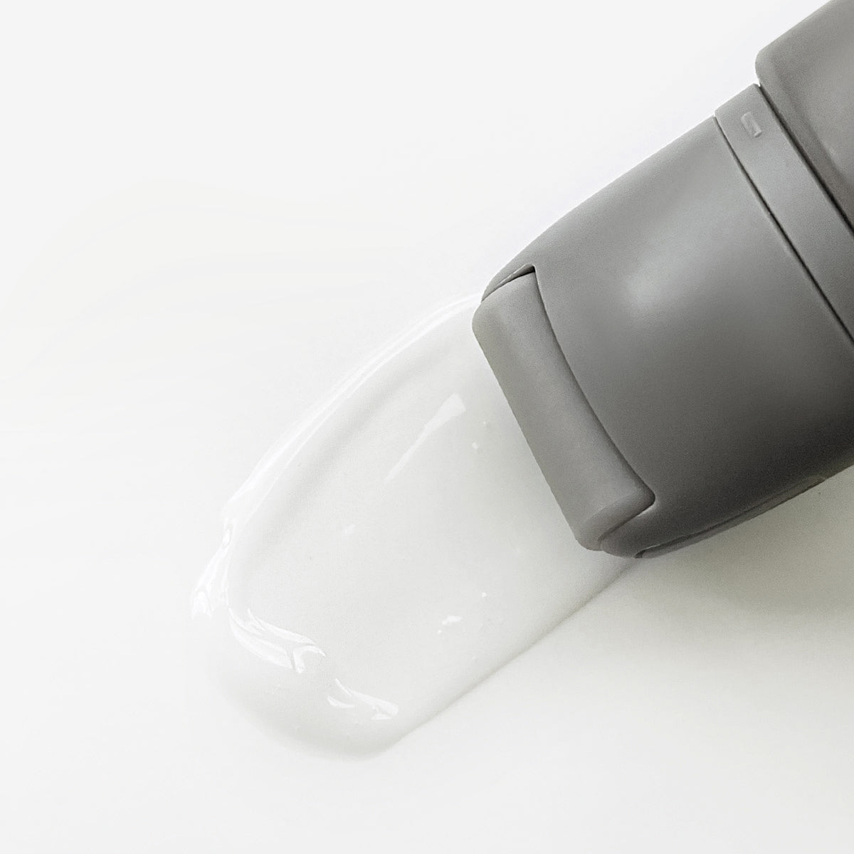 Pre orden: REFY | Glow and Sculpt Face Serum Primer with Niacinamide