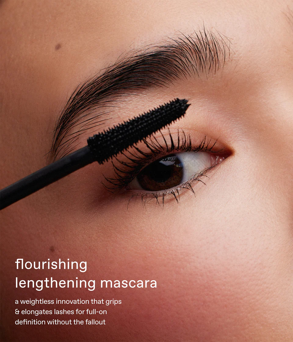 Pre-orden: r.e.m. beauty x Wicked | For Good welcome to oz eyeshadow & eyeliner set