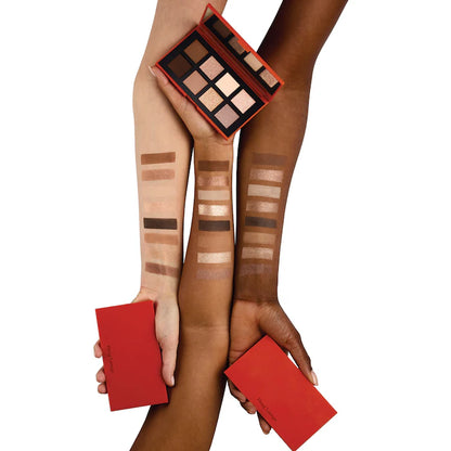 Pre-orden: HUNG VANNGO BEAUTY Color Story Eyeshadow Palette