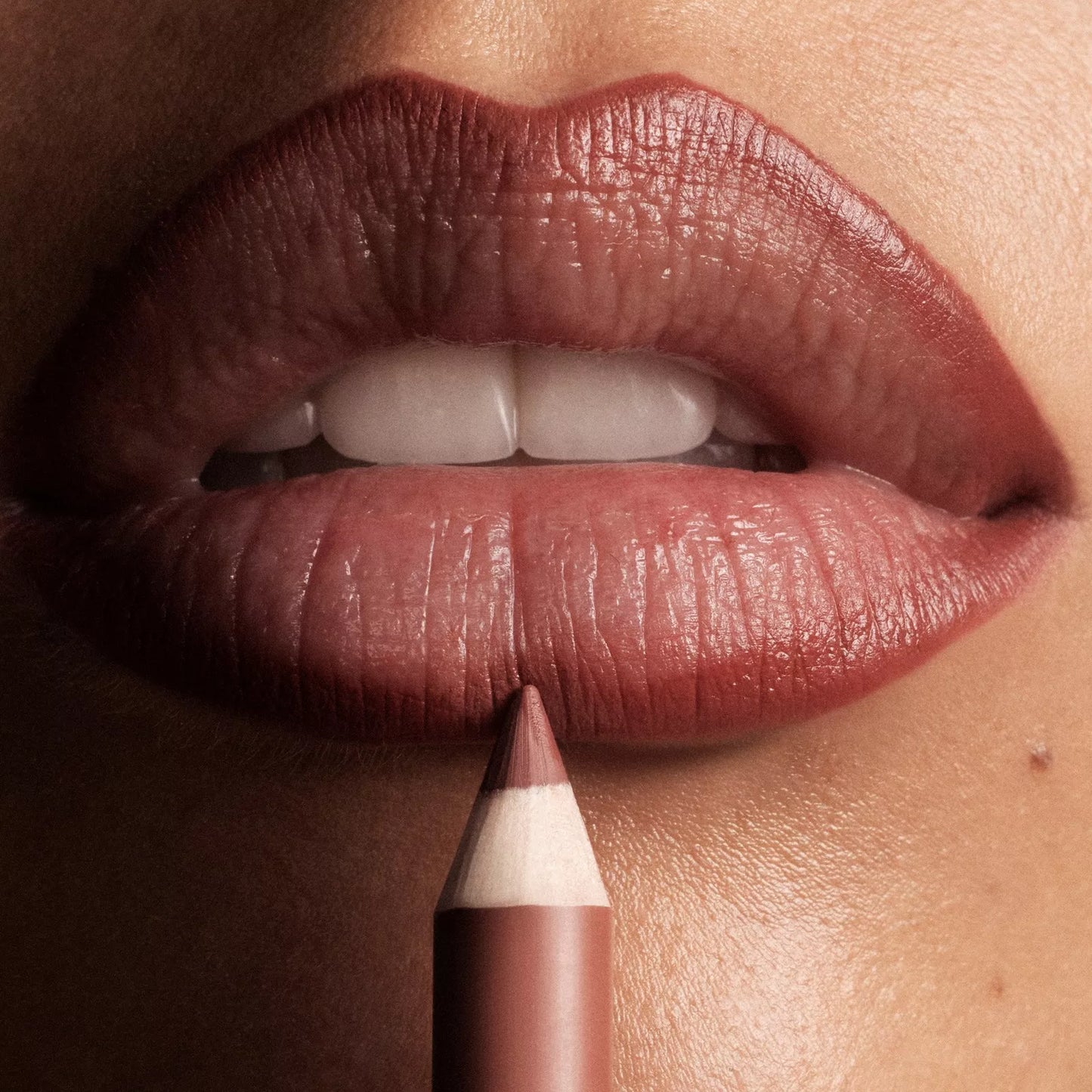 Pre-orden: Morphe | Signature Lip Pencil