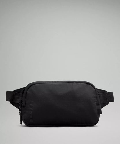 Lululemon | Mini Belt Bag | Black