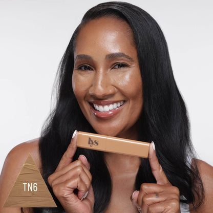 Pre-orden: LYS Beauty | Triple Fix Blurring and Hydrating Skin Tint Foundation Stick
