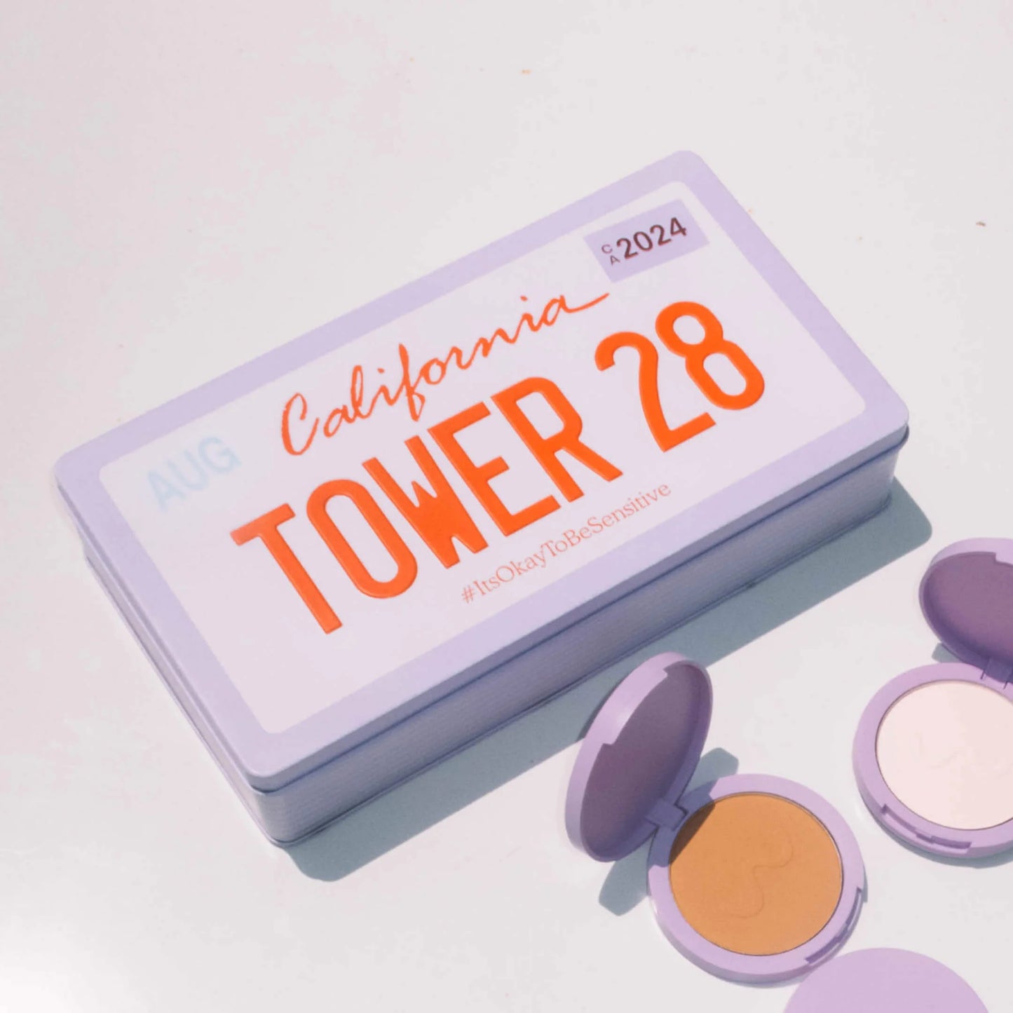 Pre Venta: Tower 28 | The Complexion Trio