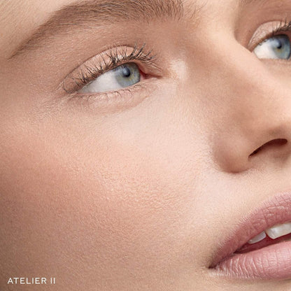 Pre Venta: Westman Atelier | Vital Skin Full Coverage Multi-Use Foundation Stick | Atelier II