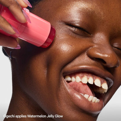 Pre orden: MILK MAKEUP | Watermelon Jelly Brightening Serum Stick with Peptides