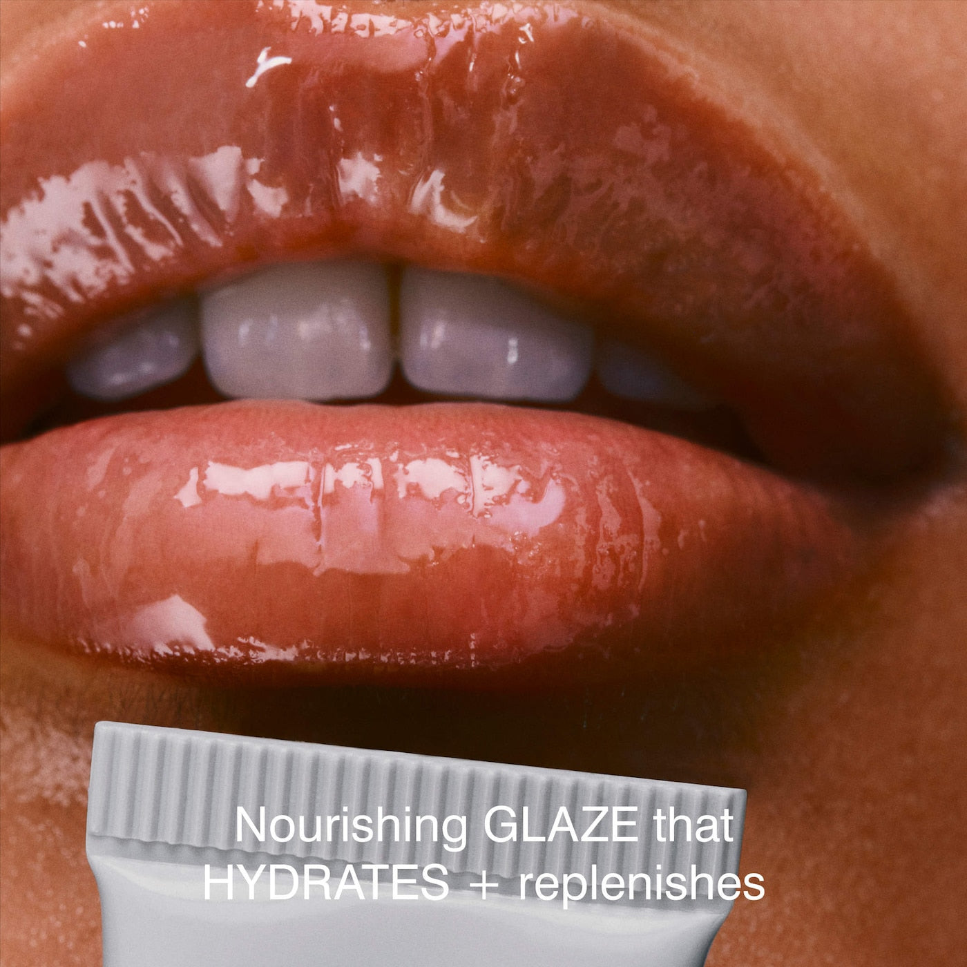 Pre-orden: Rhode | peptide lip treatment