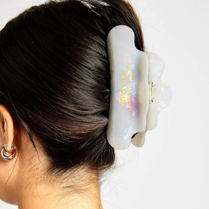 Pre-orden: Chunks | Chunks x AAGC Nimbus Hair Claw Clip in Opal