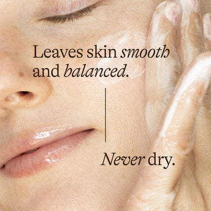 Pre-orden: Dezi Skin | Canvas Gentle Cleansing Gel