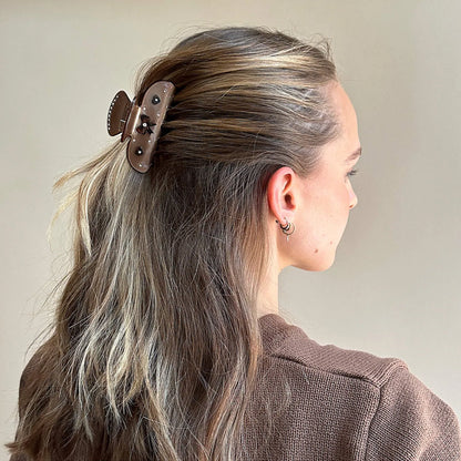Pre-orden: Emi Jay | Sweetheart Hair Claw Clip in Cocoa Cashmere