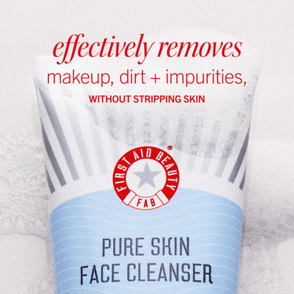 Pre-orden: First Aid Beauty | Cleanse, Hydrate + Soothe Holiday Gift Set