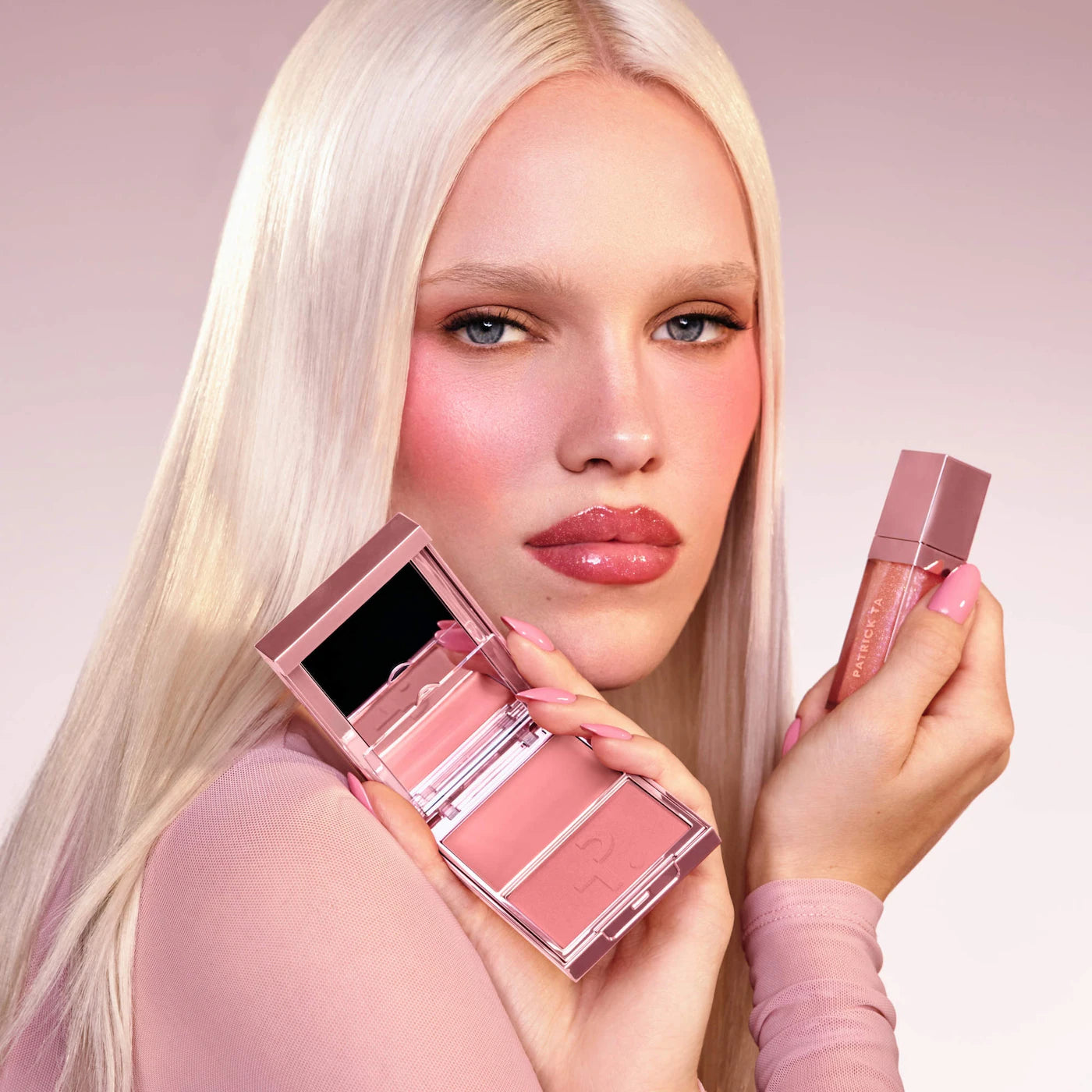 Pre-orden: PATRICK TA | Patrick's Glow and Gloss Set: Major Headlines Blush Duo and Lip Gloss Makeup Gift Set | Ice Me Down