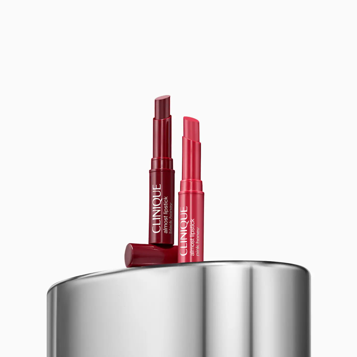 Pre-orden: CLINIQUE | Mini Cult Classic Pink & Black Honey Lip Gift Set