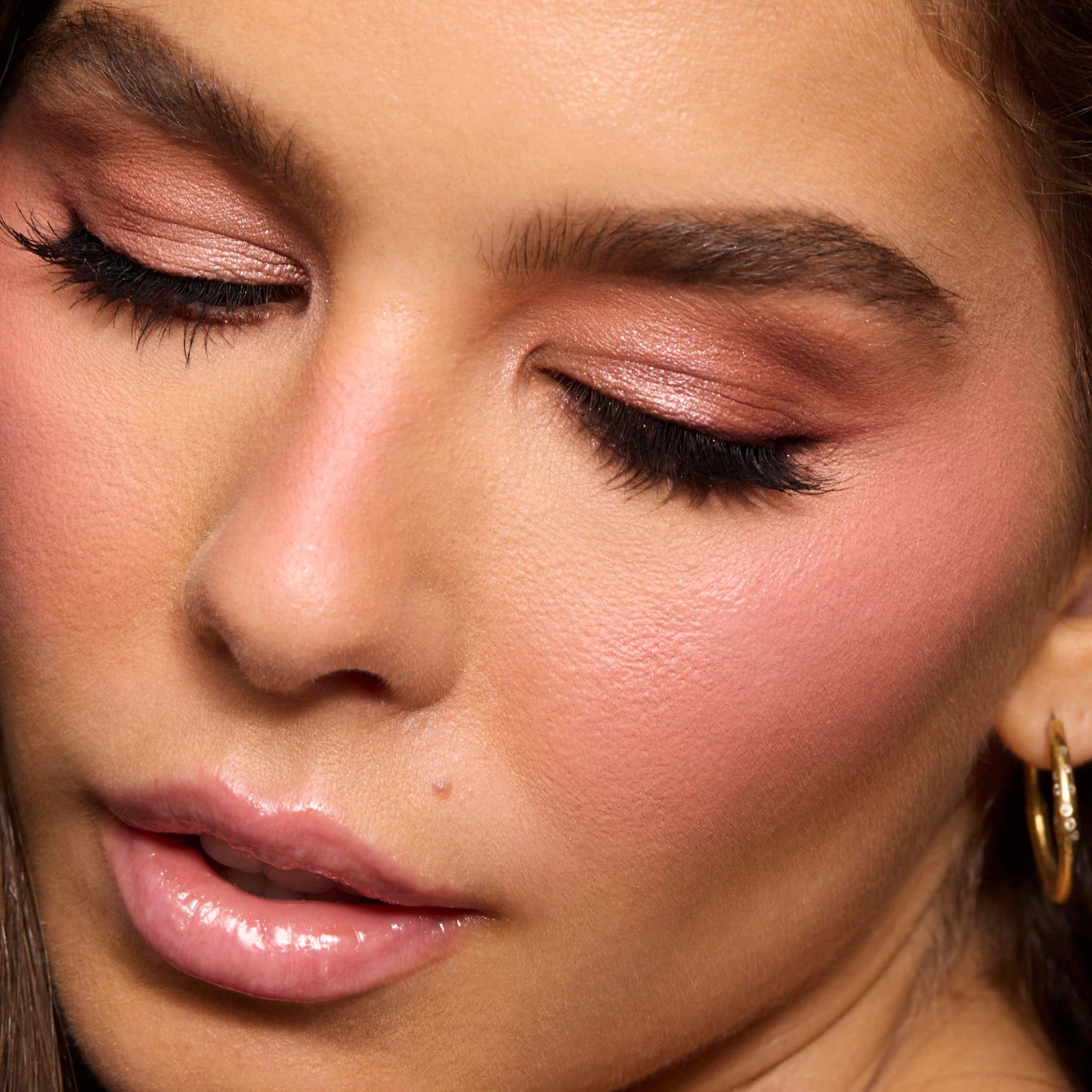 Pre-orden: LAWLESS | The Dreamy Daisy Lip-Plumping Gloss and Cream Blush Set