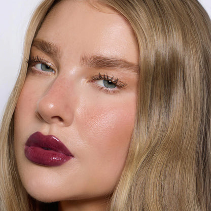 Pre orden: REFY | Lip Gloss with Hyaluronic Acid