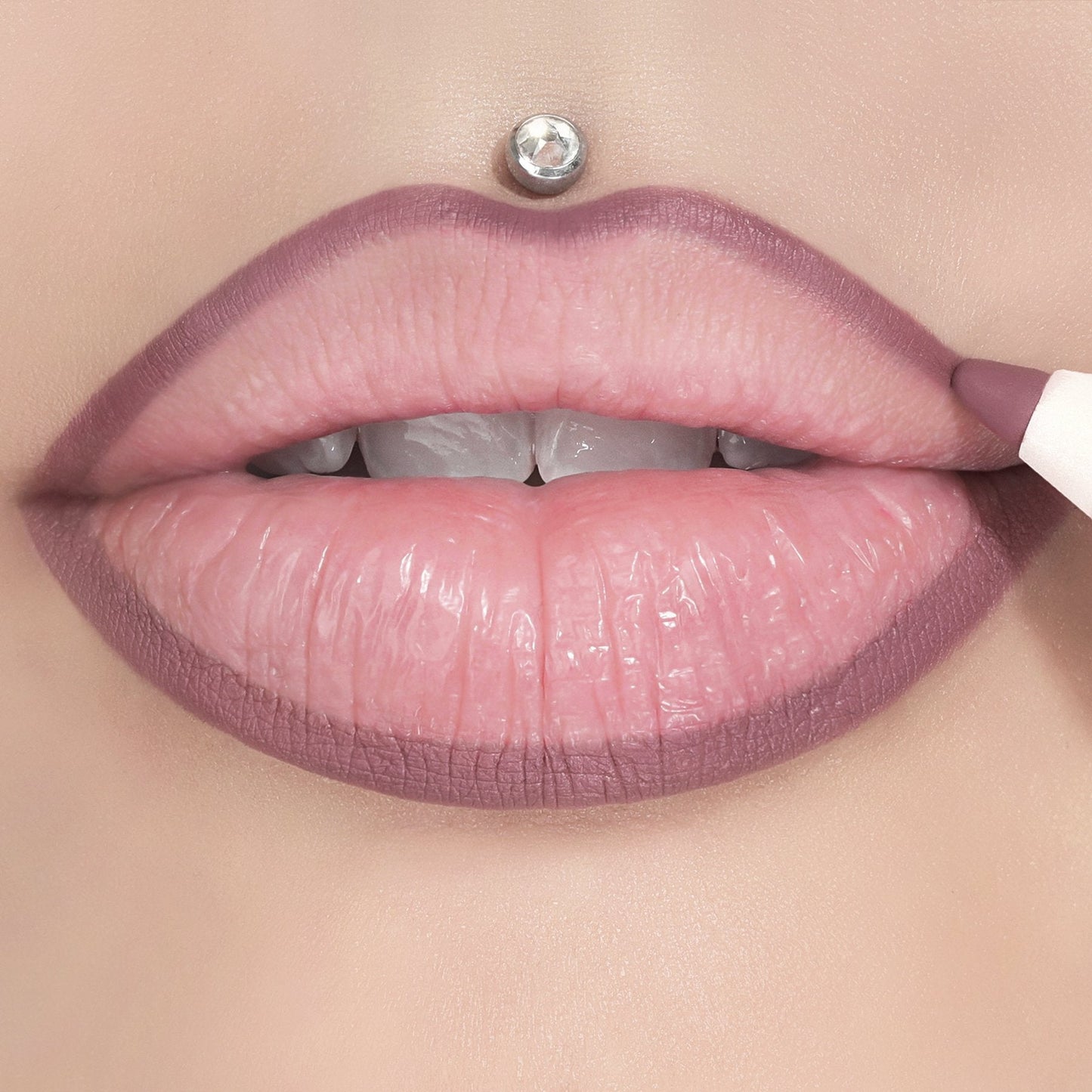 Jeffree Star cosmetics | Velour Lip Liner | Androgyny