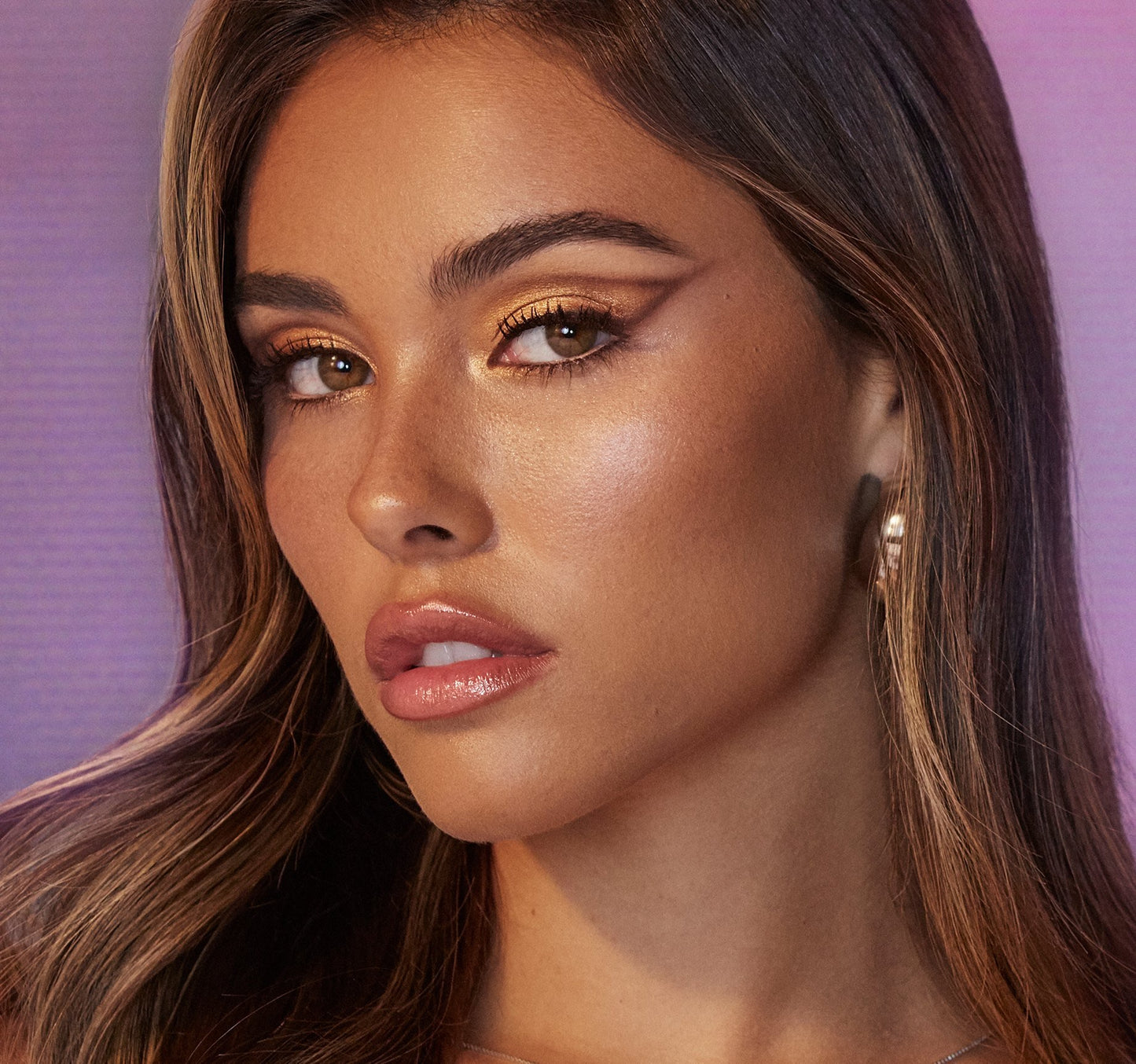Madison Beer Channel Surfing Artistry Palette